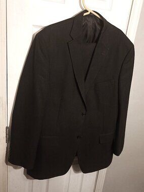 Haggar Suit Up Men Grayish Brown 2 Piece Suit   44L